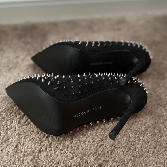 Steve Madden Vala Studded - Size 5 - Picture 4 of 4